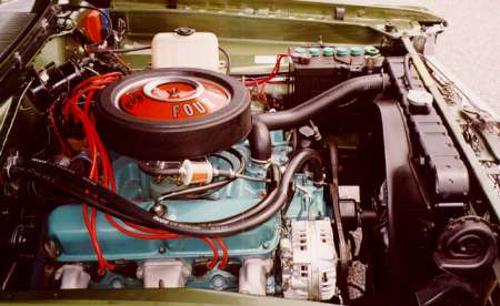 engine-right side (24342 bytes)