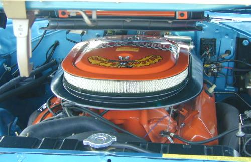 B-1970_Plymouth_GTX_Engine.jpg (33529 bytes)